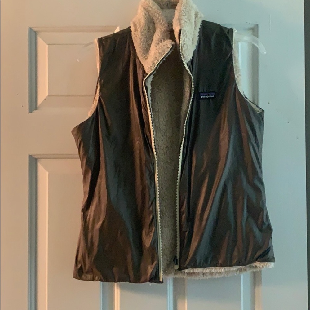 Women’s Patagonia reversible vest - Picture 5 of 6
